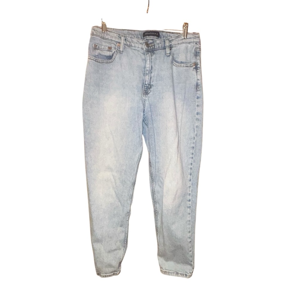 Aeropostale Mom Jeans Light Wash High‎ Rise Stretch Tapered Leg 10R